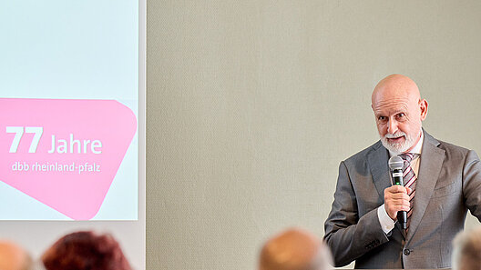 dbb Bundesvorsitzender Volker Geyer